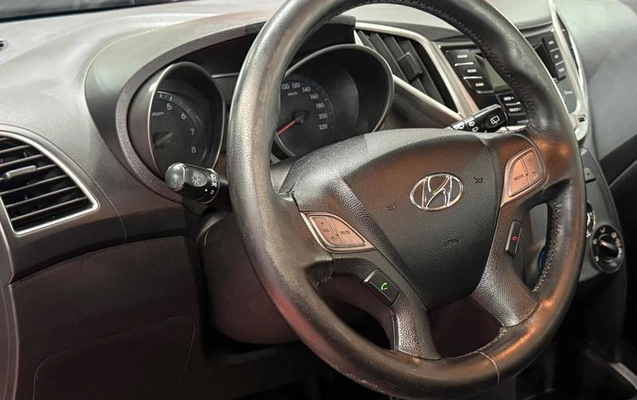 imagem-https://www.socarrao.com.br/sc-vehicle-images-prod/4261764/1790953966172-8530831_9_B_014d656ff6.jpeg