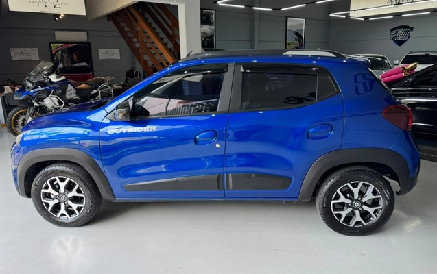imagem-https://www.socarrao.com.br/sc-vehicle-images-prod/4261765/1790953983255-17_121017.jpg