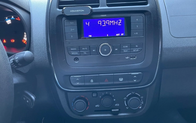 imagem-https://www.socarrao.com.br/sc-vehicle-images-prod/4261825/1790954291540-MjM3YjBkZTQtMmVmMS00YjA2LWI0NGItYWQzMmM0N2Y3MzU1LmpwZWc.jpeg