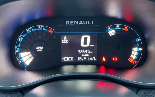 imagem-https://www.socarrao.com.br/sc-vehicle-images-prod/4261825/1790954291657-ODEyMzU0MTQtYTdlZC00ODQyLWE5OGQtYWZiNzE1YTY0YzExLmpwZWc.jpeg