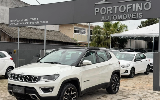 imagem-https://www.socarrao.com.br/sc-vehicle-images-prod/4261909/1790954979497-003_3aac83549187b3f0798103577a292e71.jpg