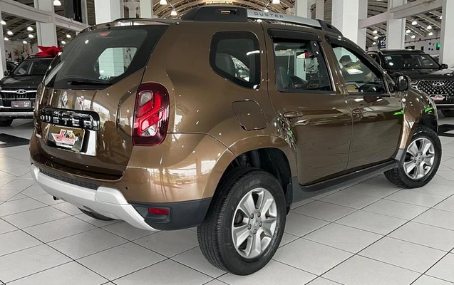 imagem-https://www.socarrao.com.br/sc-vehicle-images-prod/4261911/1791203883677-8535660_11_B_b604cac6e7.jpeg