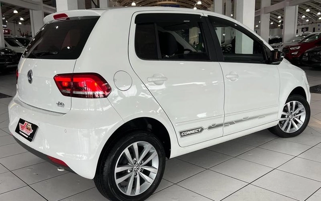 imagem-https://www.socarrao.com.br/sc-vehicle-images-prod/4261936/1791559998668-8535731_7_B_442051c44a.jpeg