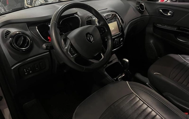imagem-https://www.socarrao.com.br/sc-vehicle-images-prod/4261970/1791742030827-8472164_4_B_d1e18285f1.jpeg