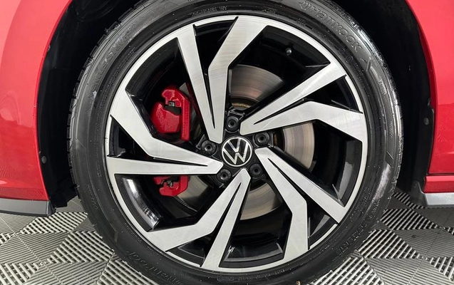 imagem-https://www.socarrao.com.br/sc-vehicle-images-prod/4261987/1791210653797-8498339_8_B_71094c40bf.jpeg