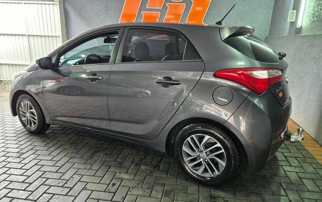 imagem-https://www.socarrao.com.br/sc-vehicle-images-prod/4262044/1791315753839-8537680_3_B_871b68ae86.jpeg