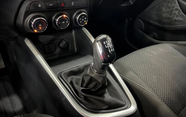 imagem-https://www.socarrao.com.br/sc-vehicle-images-prod/4262052/1791163322507-8535671_20_B_163bd77c79.jpeg