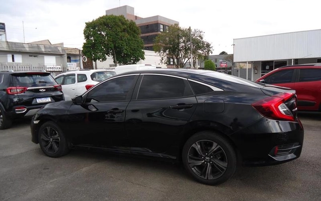 imagem-https://www.socarrao.com.br/sc-vehicle-images-prod/4262070/1790956096865-8525756_2_B_503f47d180.jpeg