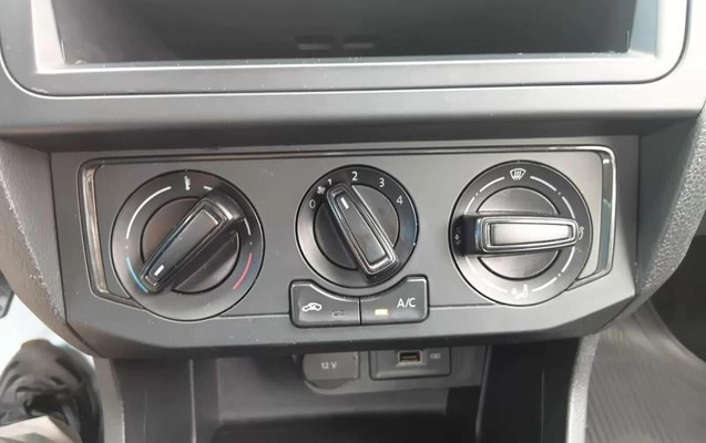 imagem-https://www.socarrao.com.br/sc-vehicle-images-prod/4262073/1790956673590-8537618_2_B_a899a3e555.jpeg
