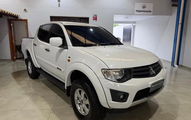 imagem-https://www.socarrao.com.br/sc-vehicle-images-prod/4262127/1790958208926-8537367_2_B_ae53329259.jpeg