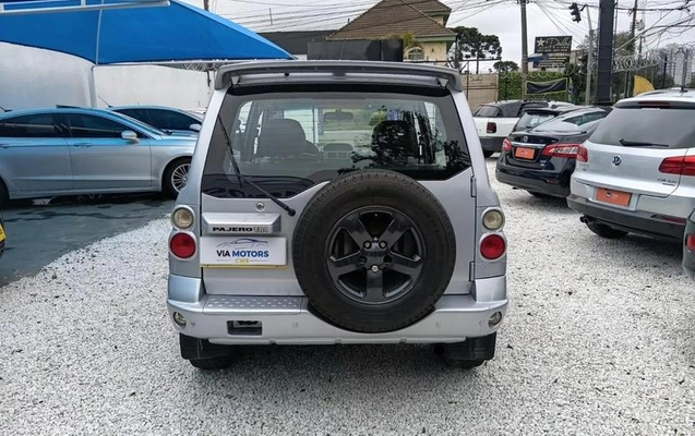 imagem-https://www.socarrao.com.br/sc-vehicle-images-prod/4262154/1790956744447-8504483_7_B_13f6b83077.jpeg