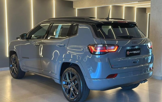 imagem-https://www.socarrao.com.br/sc-vehicle-images-prod/4262156/1790956810036-8441957_5_B_8b7858d0d1.jpeg