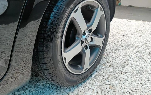 imagem-https://www.socarrao.com.br/sc-vehicle-images-prod/4262170/1790958850133-8494578_5_B_233dea099b.jpeg