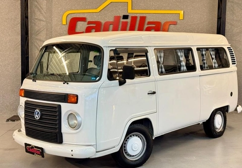 Volkswagen Kombi 2013 Branco — foto 1 de 3