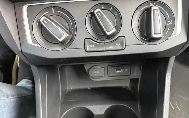 imagem-https://www.socarrao.com.br/sc-vehicle-images-prod/4262173/1791990705661-8488870_0_B_e2631198ad.jpeg