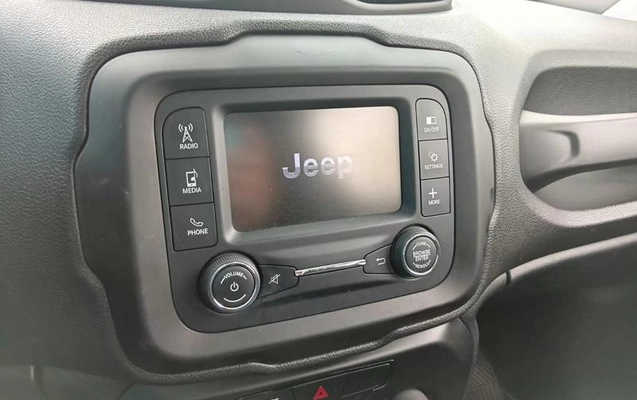imagem-https://www.socarrao.com.br/sc-vehicle-images-prod/4262175/1790958868293-8529705_9_B_ca61de7285.jpeg