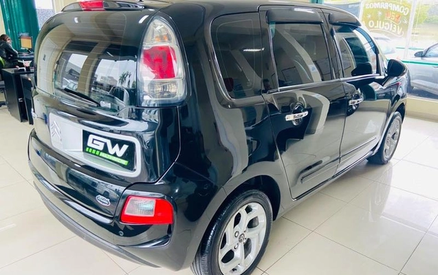imagem-https://www.socarrao.com.br/sc-vehicle-images-prod/4262237/1791387262816-8452807_8_B_72f0dc8787.jpeg