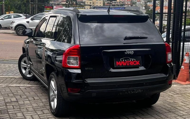 imagem-https://www.socarrao.com.br/sc-vehicle-images-prod/4262247/1790957402036-8537507_10_B_178a648a72.jpeg