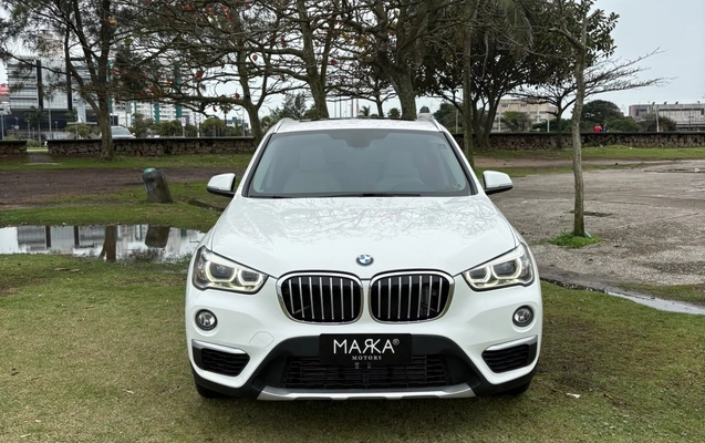imagem-https://www.socarrao.com.br/sc-vehicle-images-prod/4262371/1791209148040-003_296f376da3719477c458215638566008.jpg