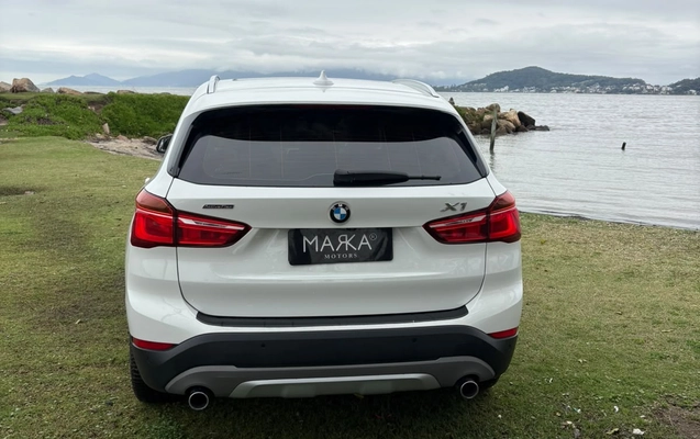 imagem-https://www.socarrao.com.br/sc-vehicle-images-prod/4262371/1791209148047-003_1de6371e1fcfc8b72c360484c9cafc47.jpg