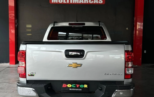 imagem-https://www.socarrao.com.br/sc-vehicle-images-prod/4262470/1790959036872-84d417bba21d6a72ae3700bac2e3b6a3_big.jpeg