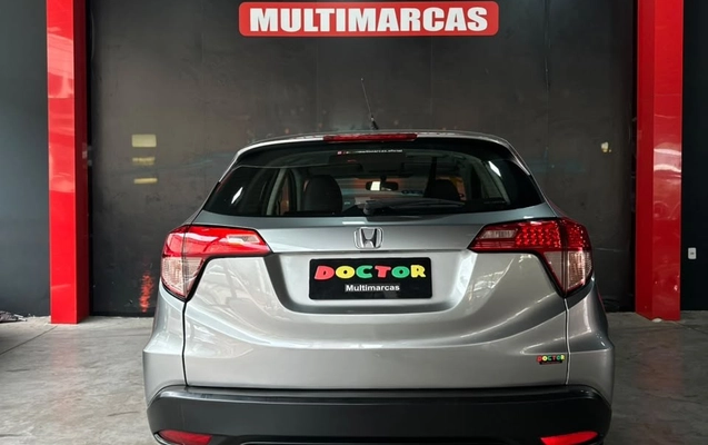 imagem-https://www.socarrao.com.br/sc-vehicle-images-prod/4262485/1790959049375-036961465970647eac56494a596e6513_big.jpeg