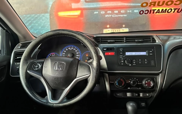 imagem-https://www.socarrao.com.br/sc-vehicle-images-prod/4262489/1790959053163-c8f9d11b842241da54a4b12d508f921a_big.jpeg