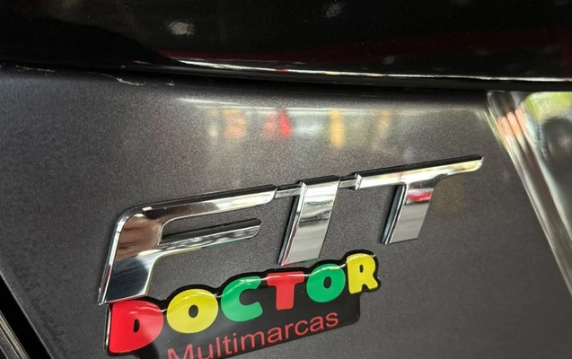 imagem-https://www.socarrao.com.br/sc-vehicle-images-prod/4262490/1790959053801-038c4effb5ec7b0d25127f48e435610b_big.jpeg