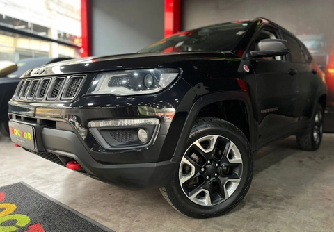 Jeep Compass 2017 Preto — foto 1 de 3