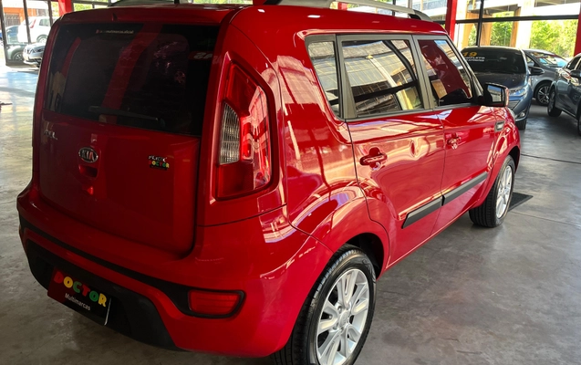 imagem-https://www.socarrao.com.br/sc-vehicle-images-prod/4262500/1790959061953-b187e3e2b11a31d724f930daaa36eac0_big.jpeg