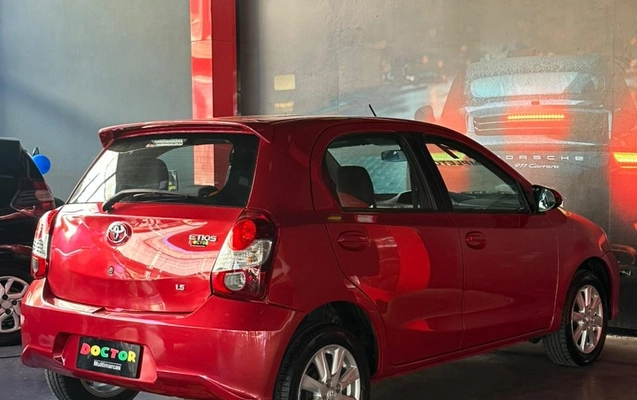 imagem-https://www.socarrao.com.br/sc-vehicle-images-prod/4262510/1790959070808-fbe647defa851b17da934db4ea762cfb_big.jpeg