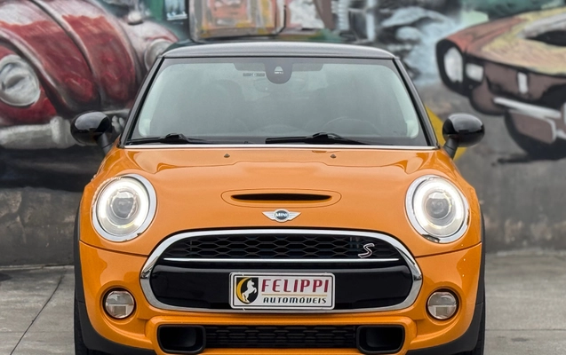 imagem-https://www.socarrao.com.br/sc-vehicle-images-prod/4262607/1790959723088-12075aae5ec8485f80e14c19b14fcc50_1790888109856.jpg