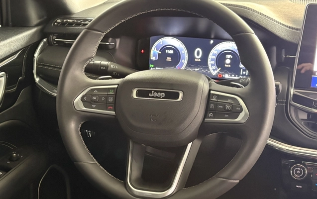 imagem-https://www.socarrao.com.br/sc-vehicle-images-prod/4262699/1790963472903-p0afAeyAO30EPY3lylH18dsr3veX38aH.jpg