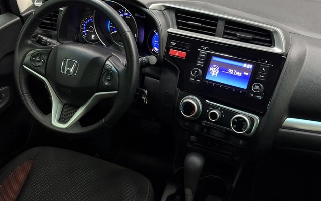 imagem-https://www.socarrao.com.br/sc-vehicle-images-prod/4262726/1791546623365-gb-bc6880a.jpeg
