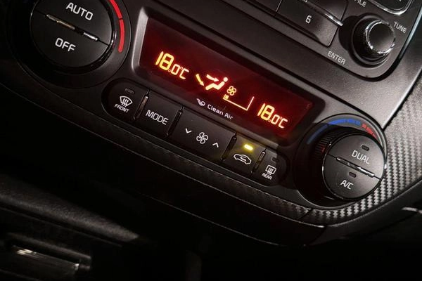 imagem-https://www.socarrao.com.br/sc-vehicle-images-prod/4262768/1790966070179-8326236_13_B_9eebce404a.jpeg