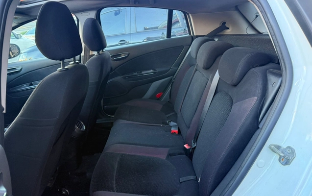 imagem-https://www.socarrao.com.br/sc-vehicle-images-prod/4262823/1790961312992-V2hhdHNBcHAgSW1hZ2UgMjAyNi0wNS0xMiBhdCAxNy4wOS4xMS5qcGVn.jpeg