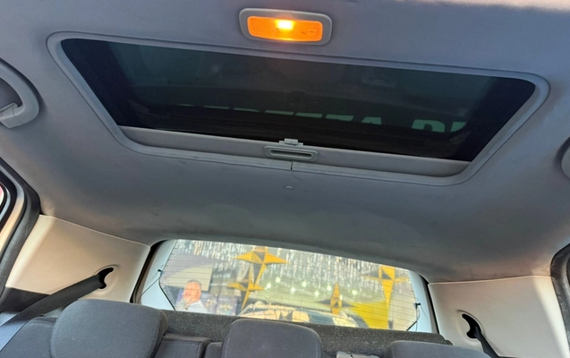 imagem-https://www.socarrao.com.br/sc-vehicle-images-prod/4262823/1790961313081-V2hhdHNBcHAgSW1hZ2UgMjAyNi0wNS0xMiBhdCAxNy4wOS4xMyAoMSkuanBlZw.jpeg