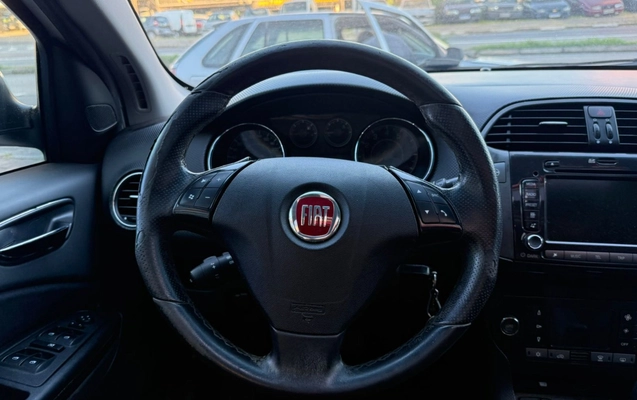 imagem-https://www.socarrao.com.br/sc-vehicle-images-prod/4262823/1790961313147-V2hhdHNBcHAgSW1hZ2UgMjAyNi0wNS0xMiBhdCAxNy4wOS4xMy5qcGVn.jpeg