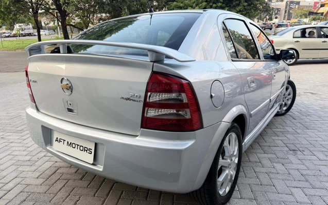 imagem-https://www.socarrao.com.br/sc-vehicle-images-prod/4262853/1790961593785-5_054852.jpg