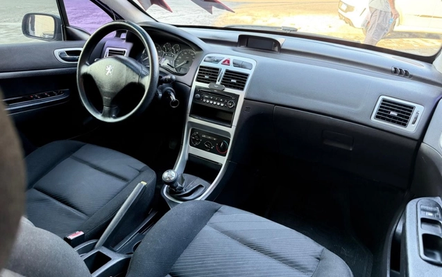 imagem-https://www.socarrao.com.br/sc-vehicle-images-prod/4262925/1790961805685-7_060400.jpg