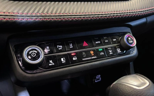 imagem-https://www.socarrao.com.br/sc-vehicle-images-prod/4262943/1791379971578-8536284_15_B_00a84ca50c.jpeg