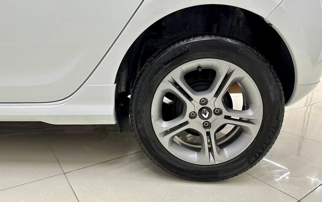 imagem-https://www.socarrao.com.br/sc-vehicle-images-prod/4262953/1791237834376-5228698_16_B_8203f1d03e.jpeg