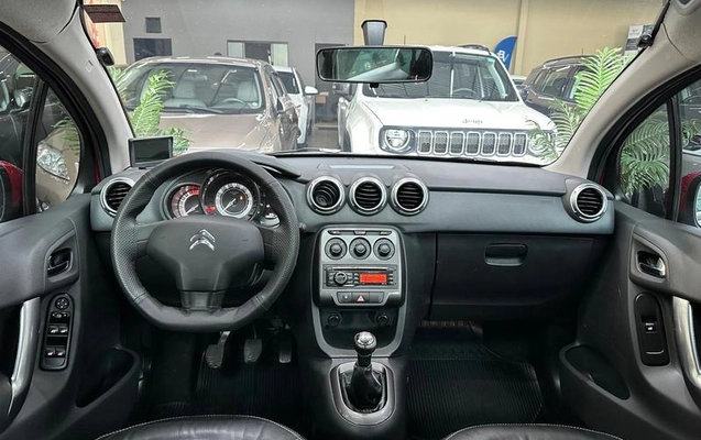 imagem-https://www.socarrao.com.br/sc-vehicle-images-prod/4262975/1790962250771-8103841_0_B_b083b1d4f2.jpeg