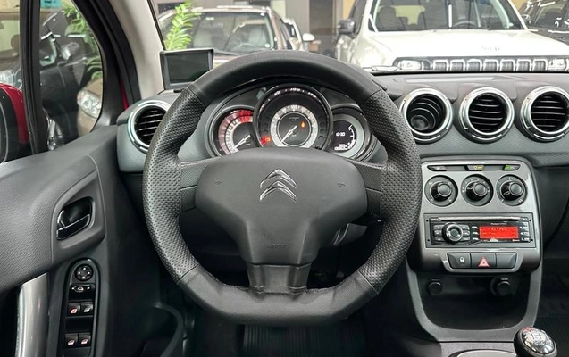 imagem-https://www.socarrao.com.br/sc-vehicle-images-prod/4262975/1790962250771-8103841_1_B_c4cd22d634.jpeg