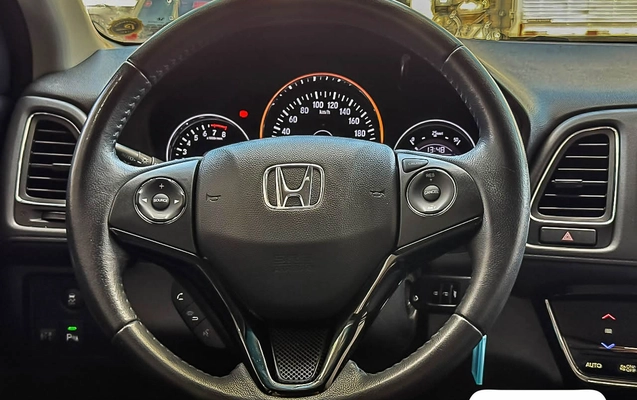 imagem-https://www.socarrao.com.br/sc-vehicle-images-prod/4262995/1790962475442-5fe47bc8-3280-4dd6-913c-18aa11d41c6e.jpg