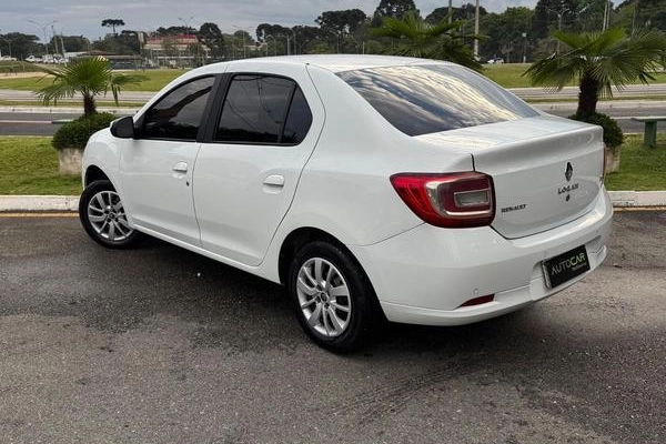 imagem-https://www.socarrao.com.br/sc-vehicle-images-prod/4263006/1790962431103-8537860_7_B_4c1f5cd09f.jpeg