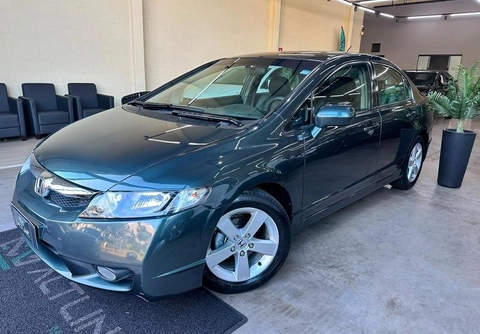 Honda Civic 2010 Verde — foto 1 de 3