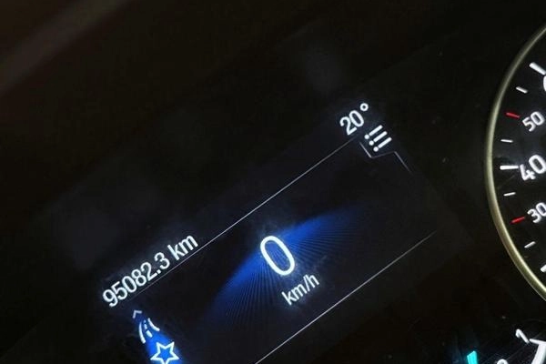 imagem-https://www.socarrao.com.br/sc-vehicle-images-prod/4263031/1790962500973-8321110_8_B_b93ea65652.jpeg