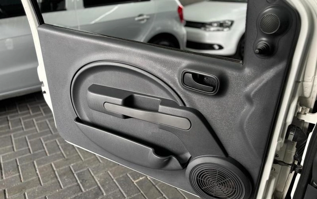 imagem-https://www.socarrao.com.br/sc-vehicle-images-prod/4263039/1790967400092-8533374_4_B_0b16f99fa6.jpeg
