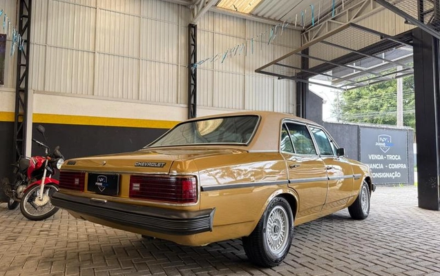 imagem-https://www.socarrao.com.br/sc-vehicle-images-prod/4263086/1791038966669-8538198_7_B_6b29dd7094.jpeg